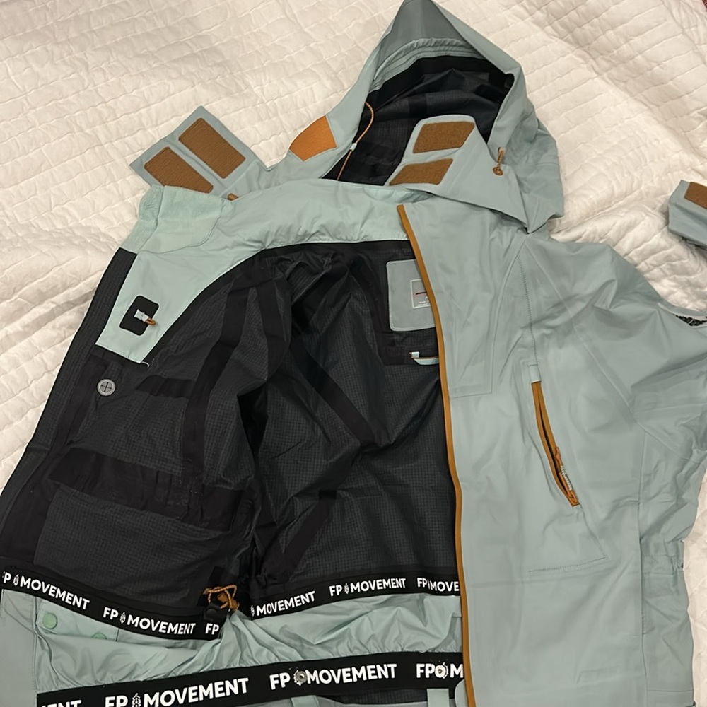 Fp Movement Zephyr Ski Shell Packable Jacket | Si… - image 4